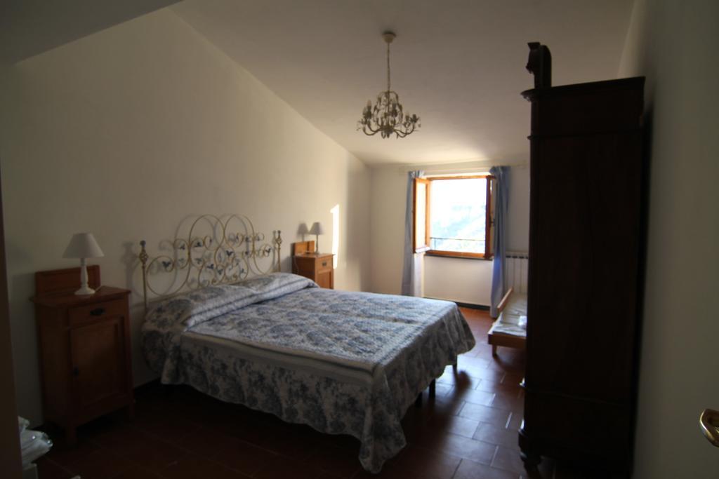 5 Lands Stone Cottage Levanto Habitación foto